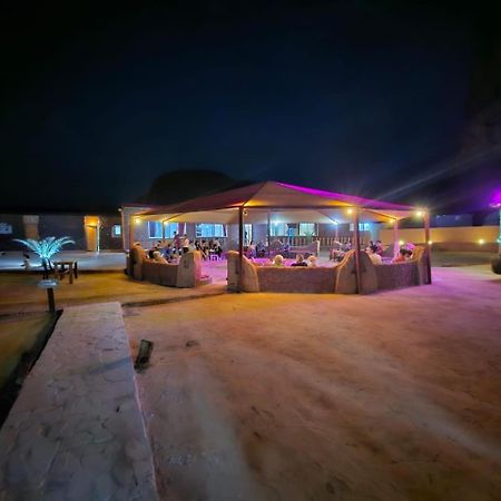 Orbit Camp Hotel Wadi Rum Ngoại thất bức ảnh
