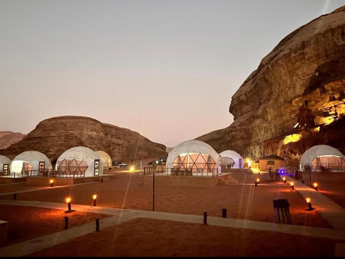 Orbit Camp Hotel Wadi Rum Ngoại thất bức ảnh