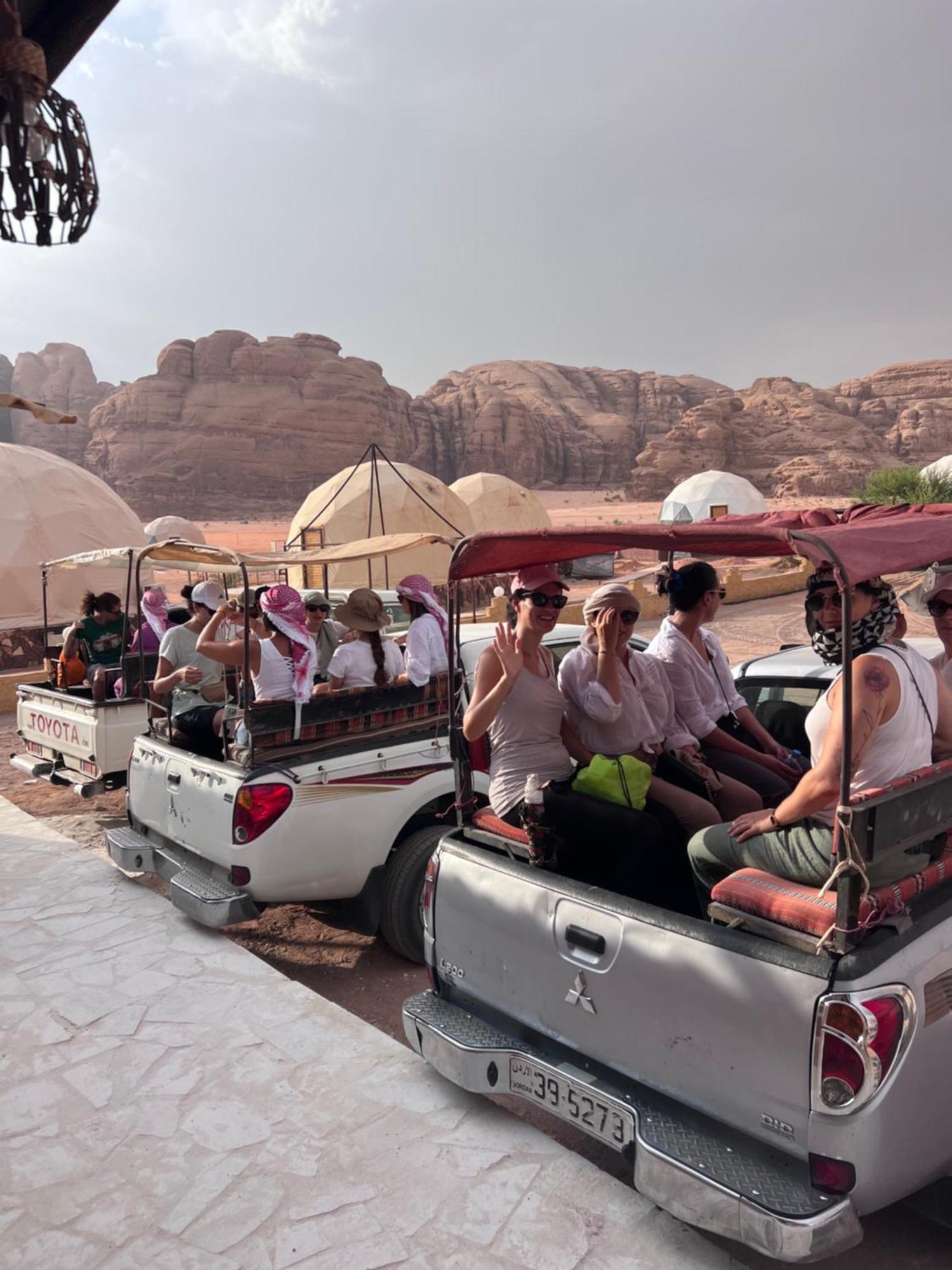 Orbit Camp Hotel Wadi Rum Ngoại thất bức ảnh